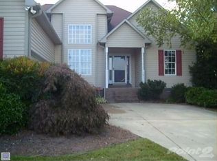 101 Simmons Creek Ct, Archdale, NC 27263