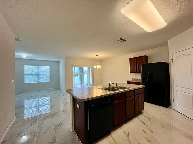 3227 Bayou Bay Dr — Photo 16