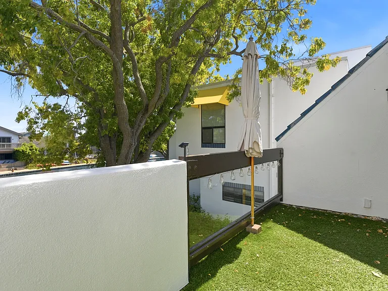 814 Balboa Ln — Photo 20