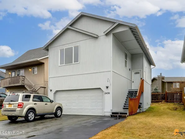 5436 New Smyrna Cir, Anchorage, AK 99508