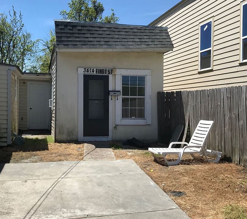 1st image of 3414 1st St