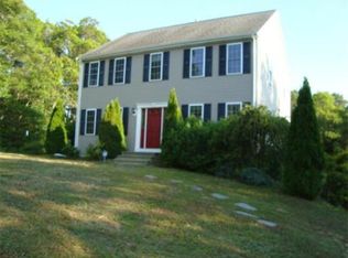 4 Timeless Ln, Wareham, MA 02571