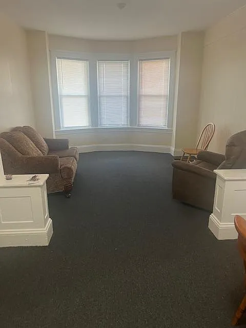 3 bed, 1.5 bath, $1,850 — Photo 3