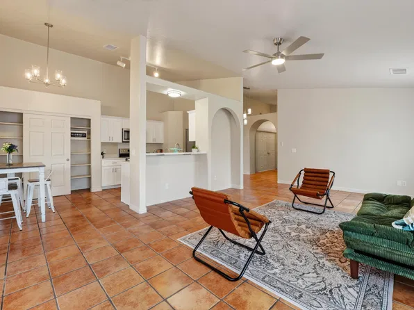 1404 SKYLINE Avenue, Sierra Vista, AZ 85635