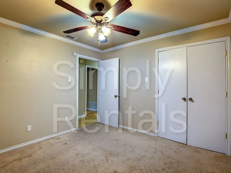 6716 Sayle St — Photo 29