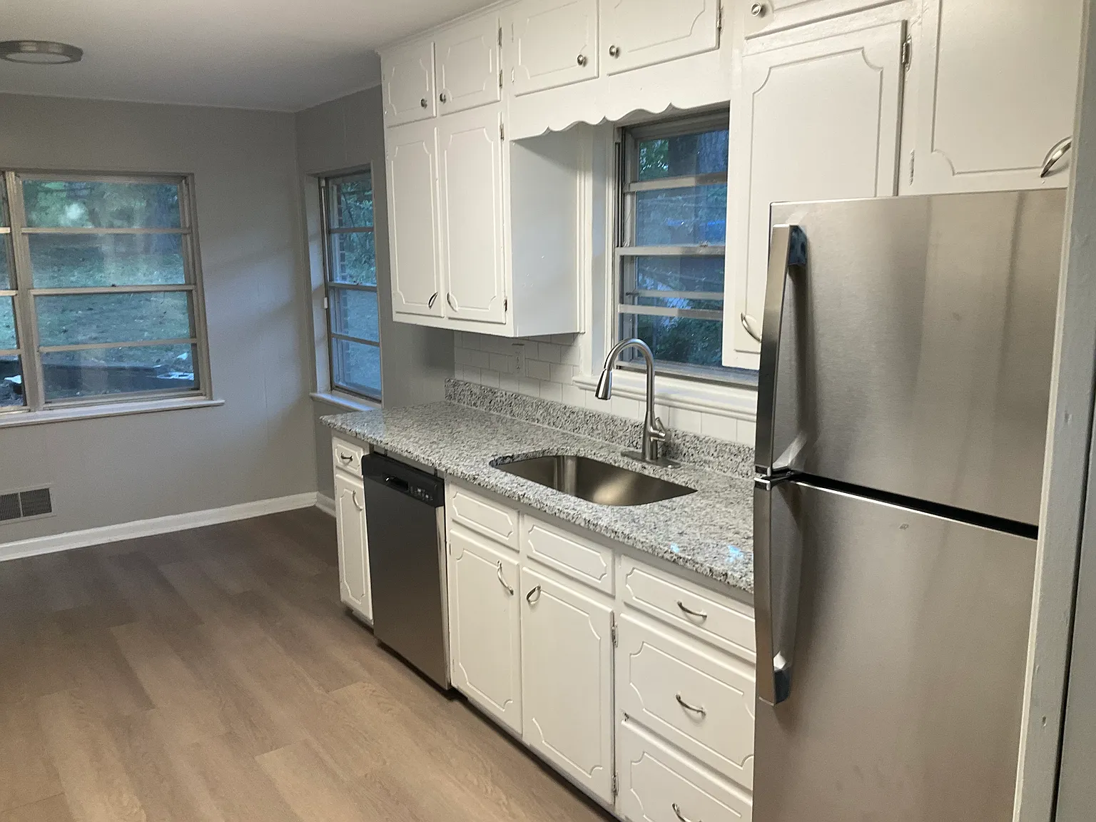 4 bed, 2000 sqft, $1,800 — Photo 4