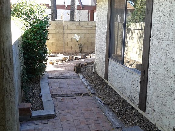 3rd image of 1541 W Javelina Ave