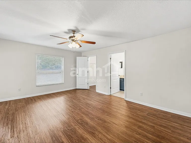 331 Valley Edge Dr — Photo 10