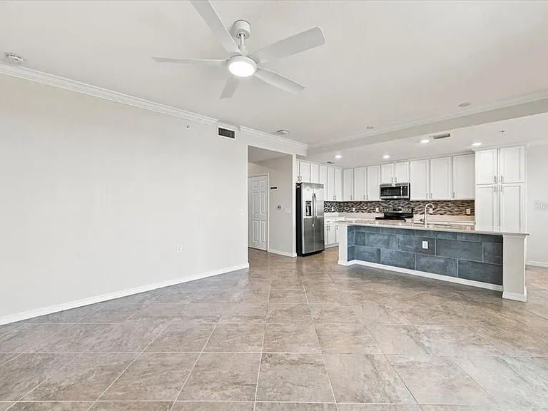 920 Tidewater Shores Loop #307 — Photo 11