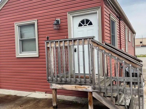 37939 Vine St, Willoughby, OH 44094
