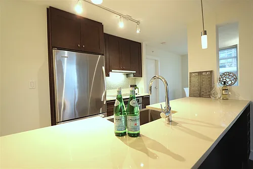888 Homer St #8XX Photo 1