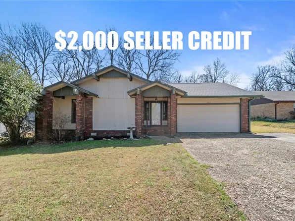 2212 W Tulsa St, Siloam Springs, AR 72761