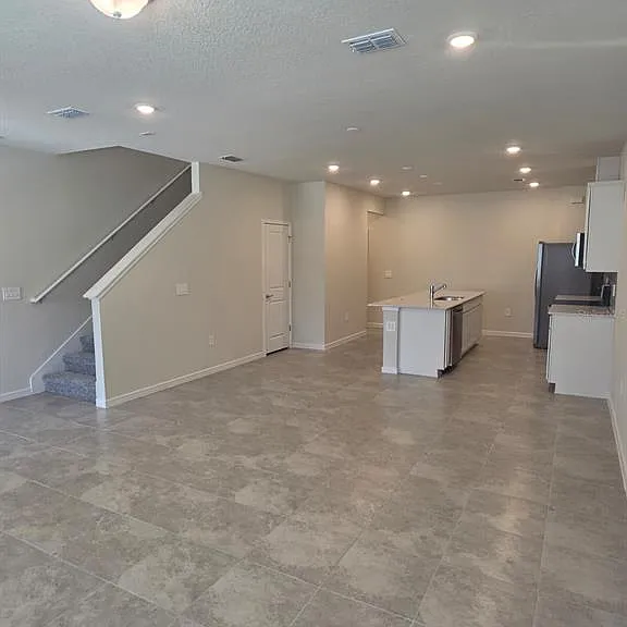 2356 Southbury Dr — Photo 9