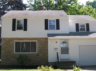 5216 Lynd Ave, Lyndhurst, OH
