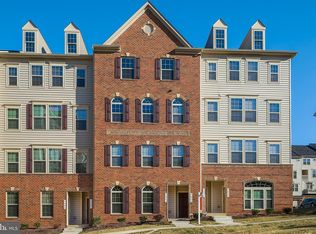 7053 Darbey Knoll Dr #16H, Gainesville, VA 20155