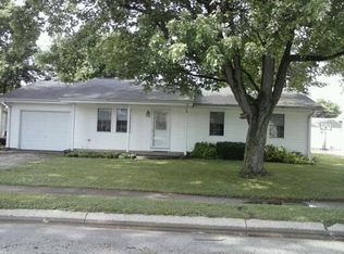 404 E 12th St, Brookston, IN 47923