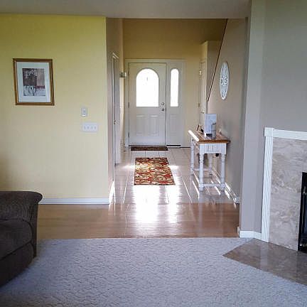 2nd image of 7128 Old Lantern Dr SE