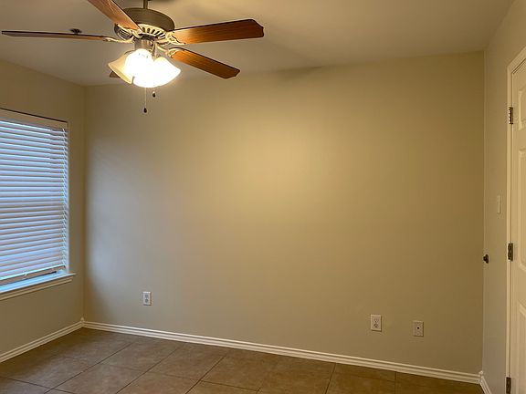 2nd image of 5402 Marcella Ave APT 302A