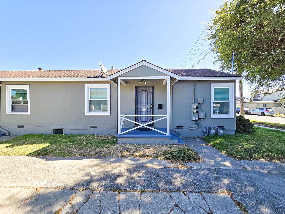 1st image of 5117 Burlingame Ave #5117