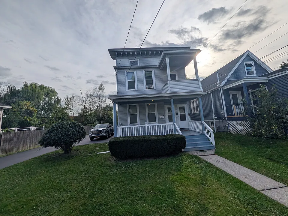 72 Whitehall Rd #1