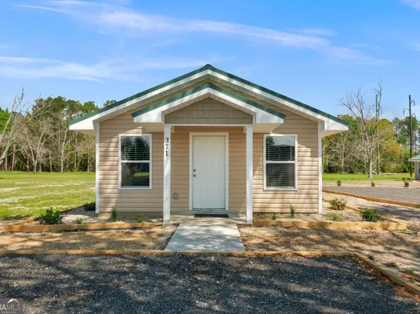 371 Cherokee Ave, Waycross, GA 31501