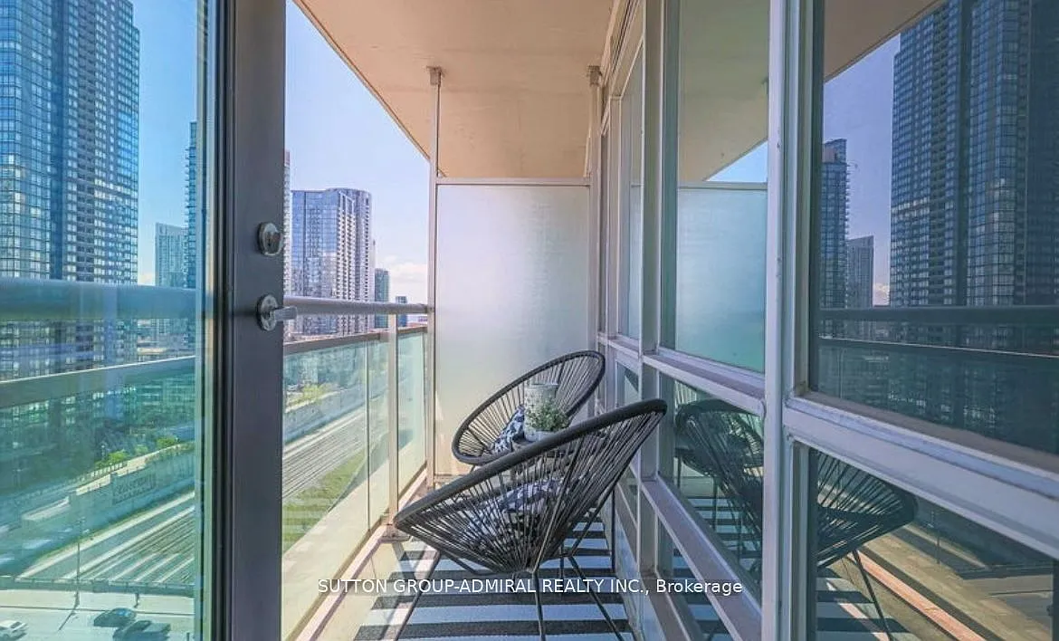 3 bed, $4,000 — Photo 1