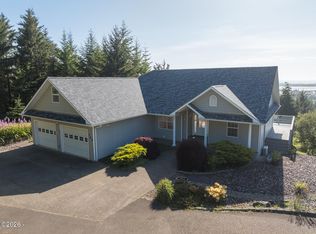 340 NE Waldport Heights Dr, Waldport, OR 97394