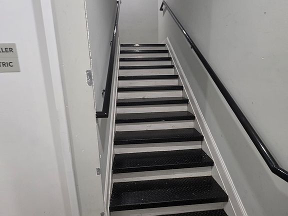 3rd image of 83 Auburn St #203