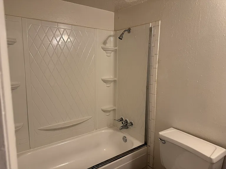 9814 Greenery Ln #D — Photo 11