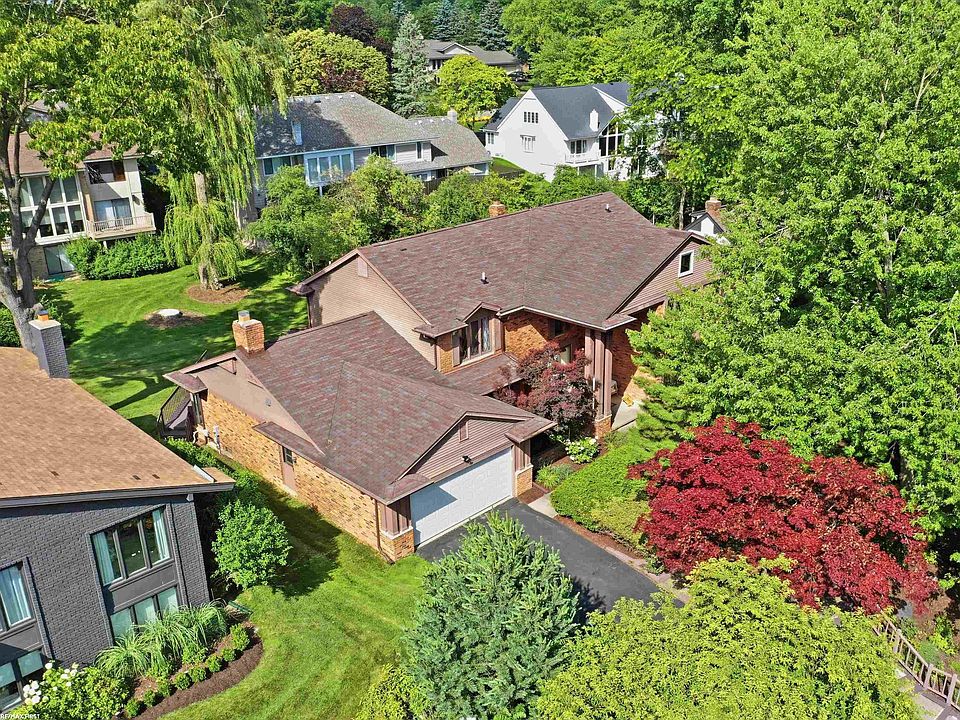 1st image of 4677 Rolling Ridge Rd