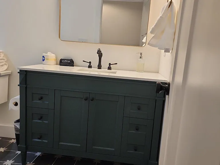 325 Maywood Ave — Photo 16