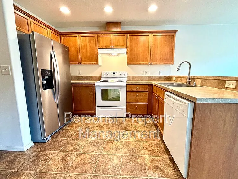 3407 NW 47th Dr — Photo 7