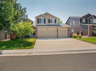 5682 S Versailles St, Aurora, CO 80015