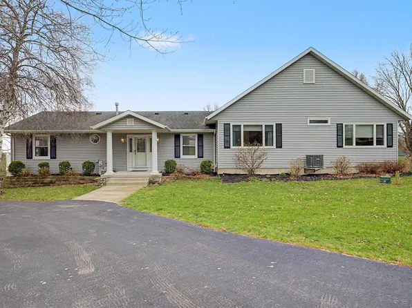 26-58 Blackwood Ct, Lanark, IL 61046