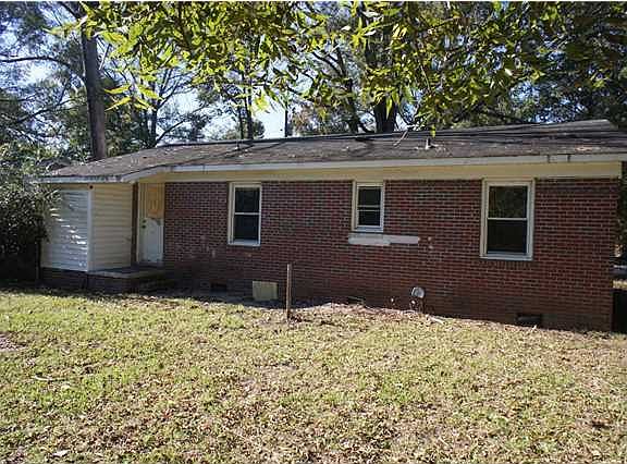 3rd image of 108 Dillinger Ave