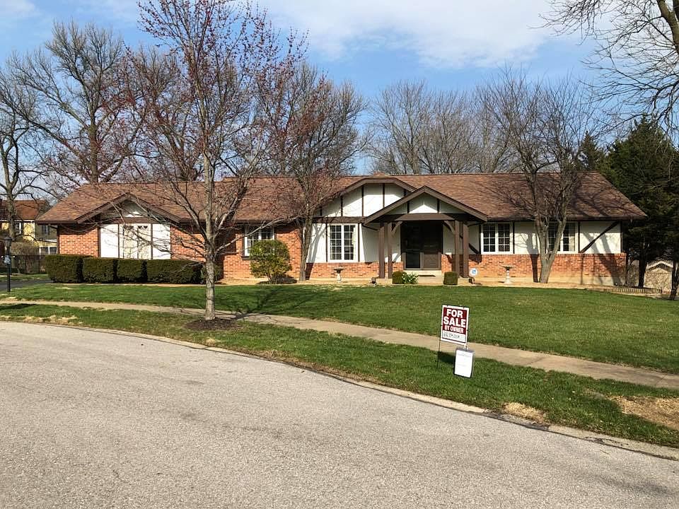 1st image of 422 Holshire Way