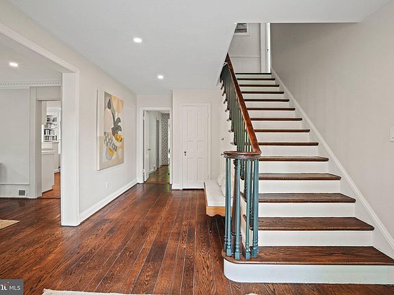 3rd image of 5320 Albemarle St