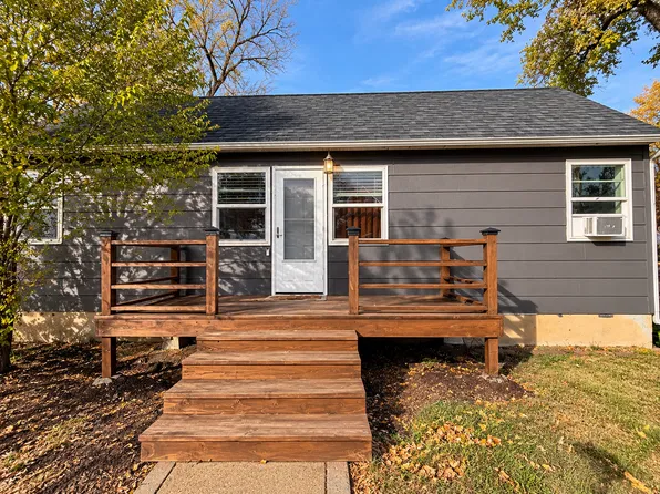 702 6th Ave, Laurel, MT 59044