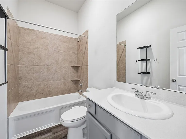 206 N Lynx Trl — Photo 16