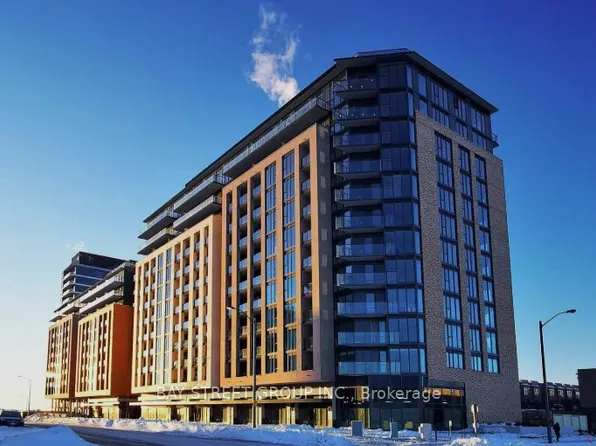 100 Eagle Rock Way, Vaughan, ON