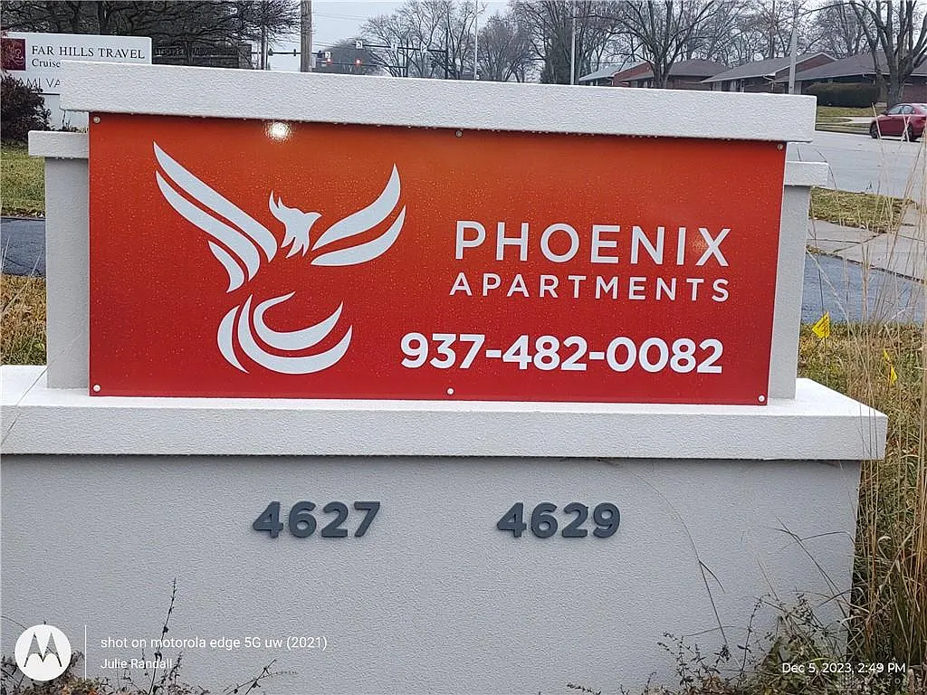 Phoenix Apartments — Photo 2