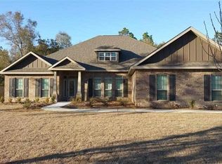 5546 Huntingdon St, Milton, FL 32570