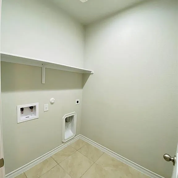 708 Aliso Trl — Photo 14