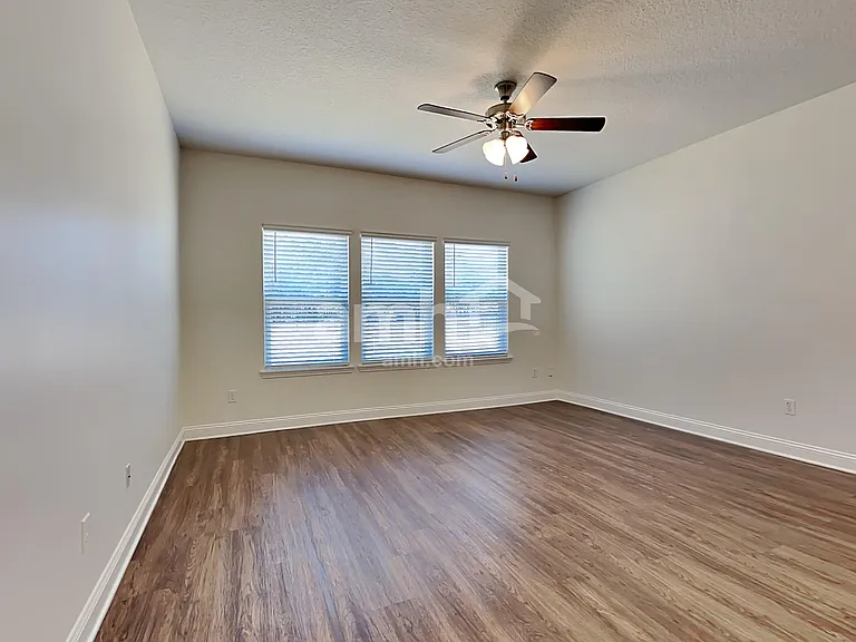 892 Sunny Stroll Dr — Photo 19