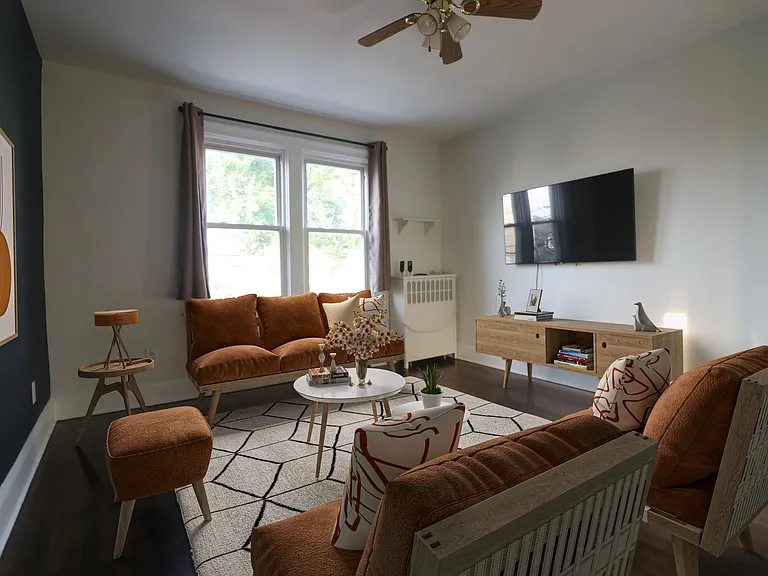 426 Columbia Ave #2 — Photo 4