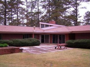 135 Holly Falls Dr, Athens, GA 30606