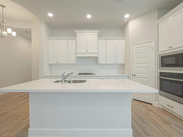 213 McCrea Ct — Photo 21