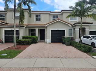 1005 NE 42nd Ave, Homestead, FL 33033