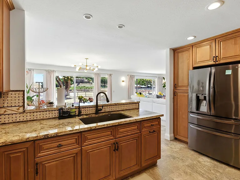 10200 Parrish View Dr — Photo 12