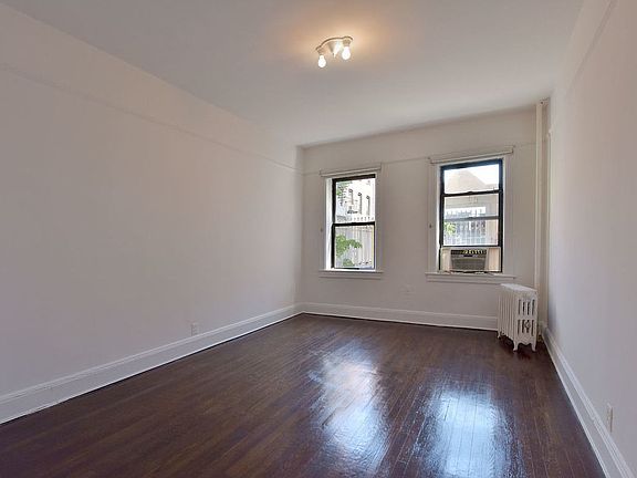 4th image of 8206 34th Ave APT 3F